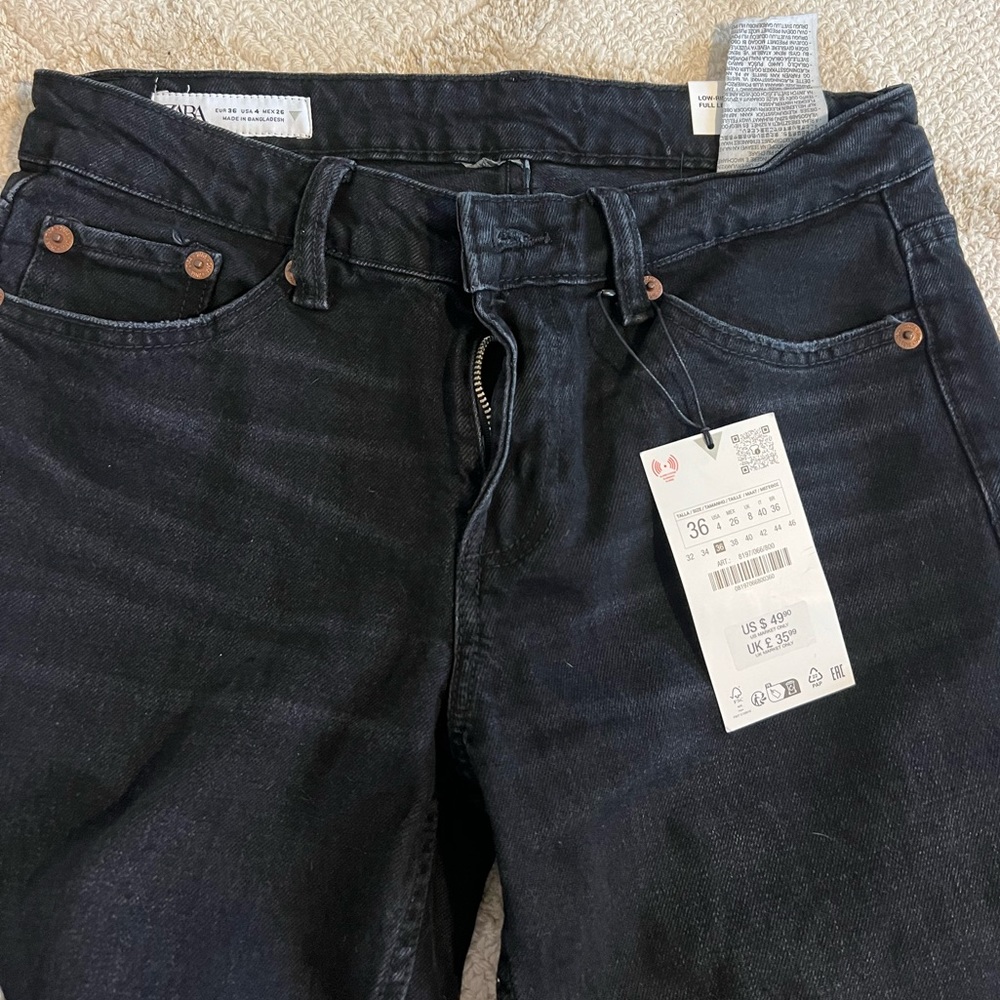 NWT Zara low rise straight jeans